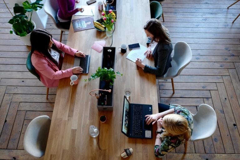 14 Dicas para montar um espaço de coworking funcional